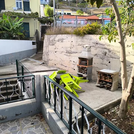 Mae De Deus Sea View بيت للعطل *